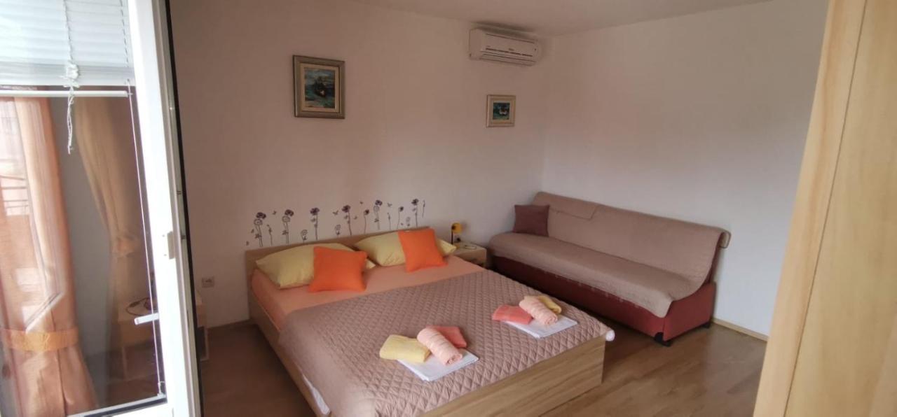 Apartments Mate Baška Voda Dış mekan fotoğraf
